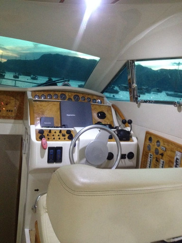 Ferretti 46