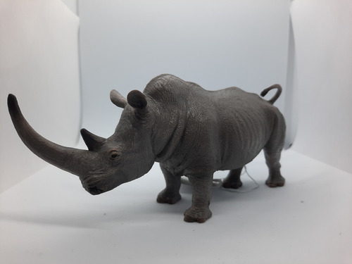 Figura De Rinoceronte Blanco Marca Collecta (Usado)
