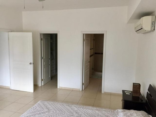 Imagen 8 de 14 de Venta De Apartamento En Ph Vista Del Mar, Av. Balboa 18-4738