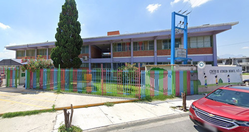 Casa En Villas De Colombia, Roble Norte, General Escobedo, Nuevo Leon. ¡casa En Remate! -jmjc7