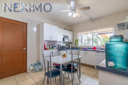 Imagen 8 de 28 de Casa En Venta En Privada Bellavista, Corregidora, Querétaro.