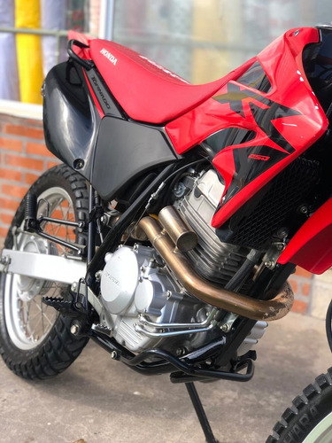 Honda Tornado