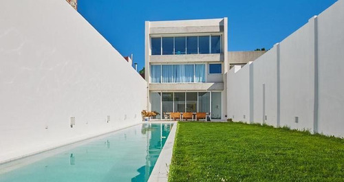 Alquiler! Moderna E Impecable Casa De 7 Suites! C/jardín, Pileta Y M Ucha Luz!