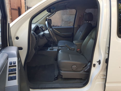 Imagen 7 de 10 de Nissan Frontier C/doble 2.5 Td At 4x4 Cuero (172cv) 2011 Mza