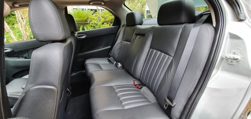 Imagem 9 de 12 de Alfa Romeo 156 2.5 V6 2003