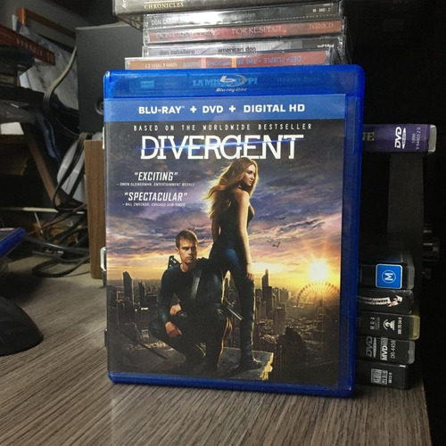 Divergent (2014) Blu-ray Director: Neil Burger / Divergente