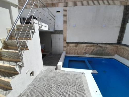 Imagen 24 de 27 de Townhouse Res. Playuela Tucacas Gm