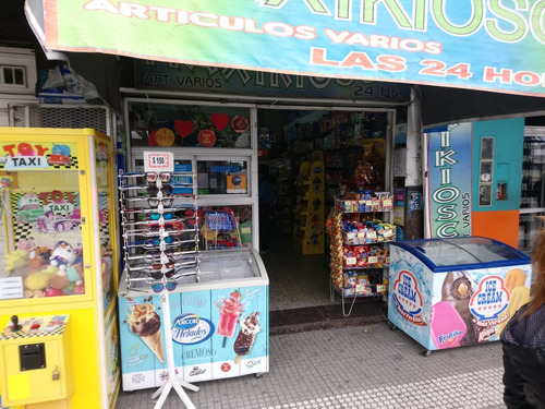 Imagen 2 de 4 de Venta Local En Cruce Varela