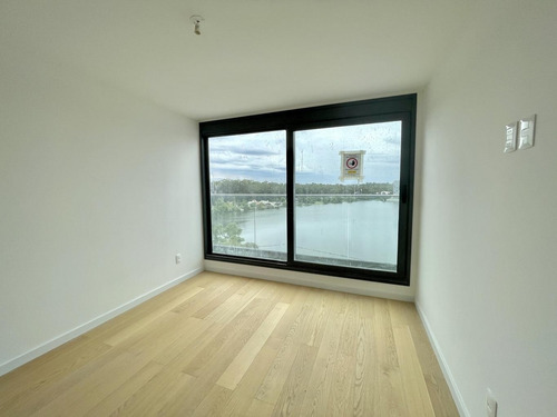 Imagen 5 de 9 de Venta Apartamento 1 Dormitorio Carrasco Boating - Ref 26