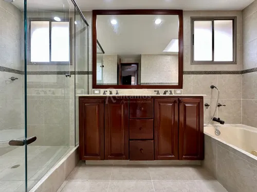 Casa En Arriendo En El Poblado. Cod A775953