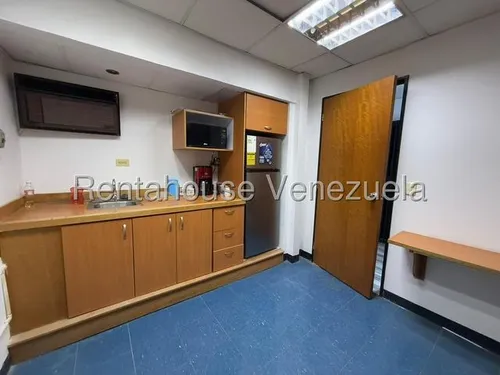 El Rosal Mls# 25-15243 Wm