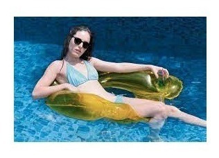 Imagen 2 de 5 de Sillon Lounge Inflable Pileta Colchoneta Posavaso Y Respaldo