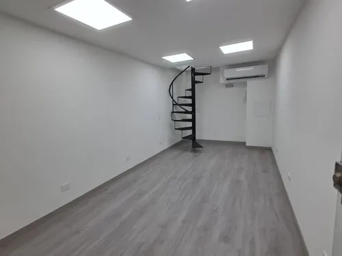 Local Comercial En Arriendo, El Poblado