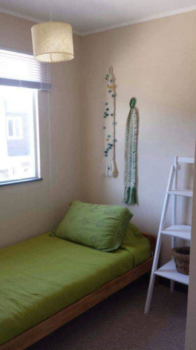 Casa En Venta De 3 Dorm. En Pucón