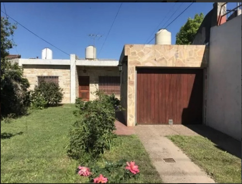 Venta Jose C Paz 3 Ambientes Casa Con Terreno