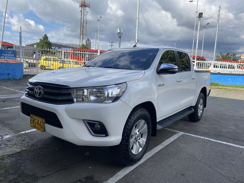 Imagen 1 de 25 de Toyota Hilux 2018