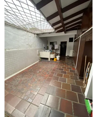 Venta Casa De 380mts2 En Ciudad Jardín, Sur De Cali 8603.