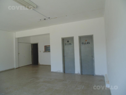 Imagen 5 de 9 de Local Céntrico. Inversión