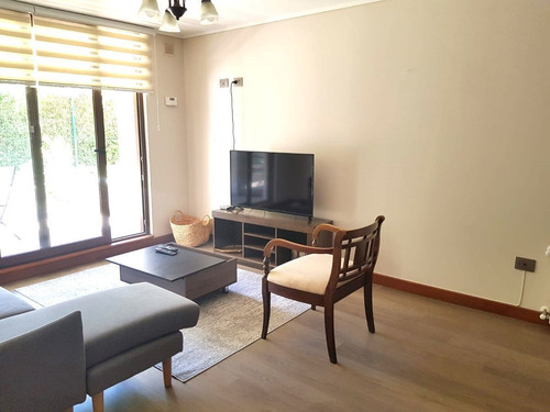 Departamento En Venta, Frente Al Lago