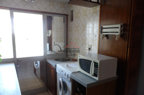 Apartamento En Roosevelt, 4 Dormitorios *- Ref: 2798