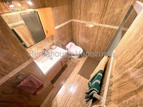 Espectacular Apartamento Remodelado En Venta En El Marques - Mls #25-18331 -jca