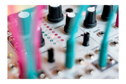 Mutable Instruments Plaits Módulo Oscilador Eurorack