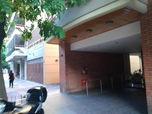 Imagen 17 de 18 de Departamento De 3 Ambientes Al Frente Con Balcón Corrido Muy Luminoso Cochera Fija Cubierta .