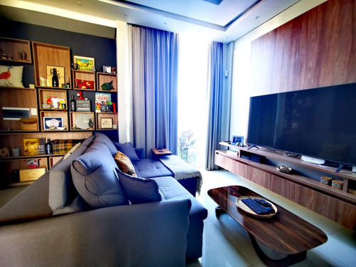 Duplex Amoblado Con Piscina En El Barrio Santa María: 3 Habitaciones Y 3 Baños