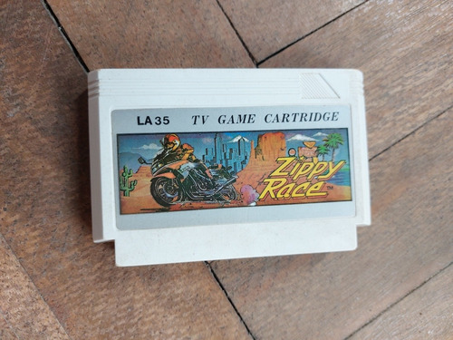 Family Game Juego Zippy Race 8bits