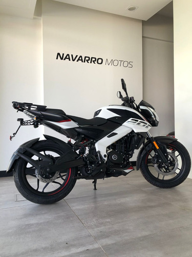 Bajaj Rouser Ns200