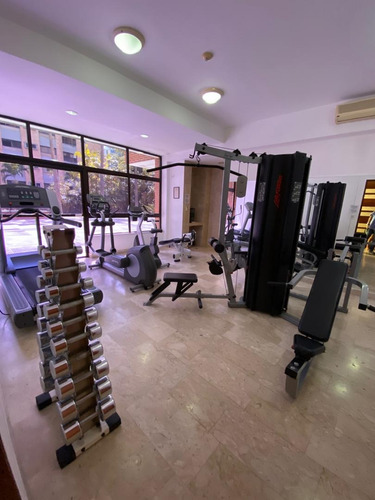 Excelente Apartamento Para Alquilar En Inmejorables Condiciones, Estratégicamente Ubicado En La Urb. Campo Alegre