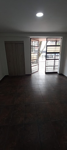 Apartaestudio En Arriendo Laureles 1074-1422