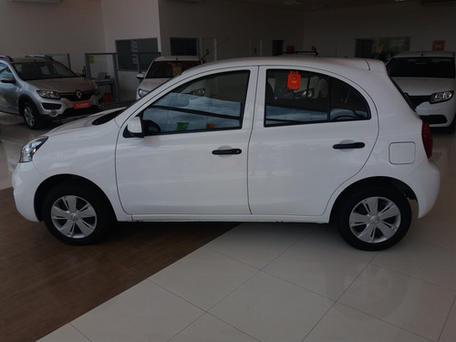 Nissan March 1.0 S 12v Flex 4p Manual