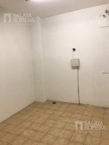 Imagen 4 de 7 de Local En Galeria Los Tilos A Mts De Av. Maipu - Olivos