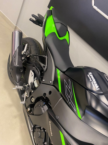 Imagem 9 de 15 de Zx-10r Abs Preta 2022 - Imperdível