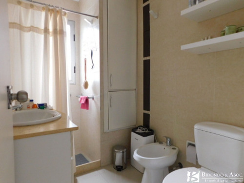 Imagen 14 de 21 de Apartamento En Edificio Con Piscina, Barbacoa Y Cochera Sobre Avenida Millán