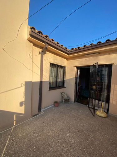 Casa De 2 Pisos Con Local Comercial En Población Vergara