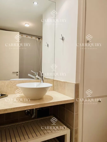 Venta Y Alquiler Temporario De Apartamento De Dos Dormitorios Con Parrillero De Uso Exclusivo En Punta Ballena