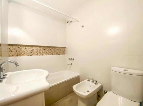 Imagen 7 de 14 de Excelente Departamento En Pleno Recoleta!!!! Dueño Directo!!