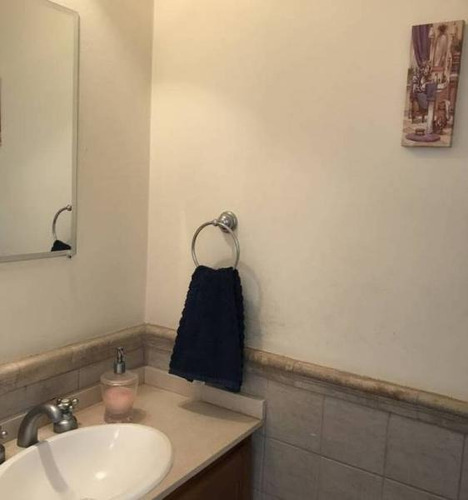 Pilar Del Este, Los Jazmines Venta, Casa Con 4 Dormitorios Mas Dependencia