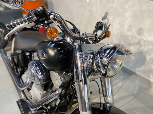 Harley Davidson Softail Heritage Custom 1600