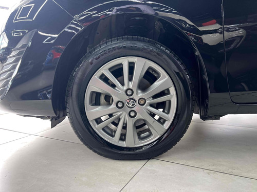 Toyota Yaris 1.3 16V FLEX XL LIVE MULTIDRIVE
