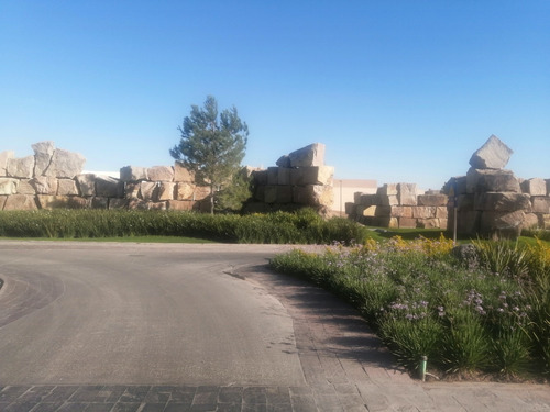 Vendo Terrenos En Fraccionamiento Residencial Masada