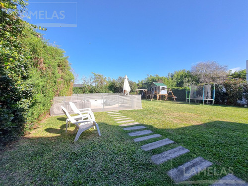 Venta Casa 4 Dormitorios Country Carlos Pellegrini Fisherton