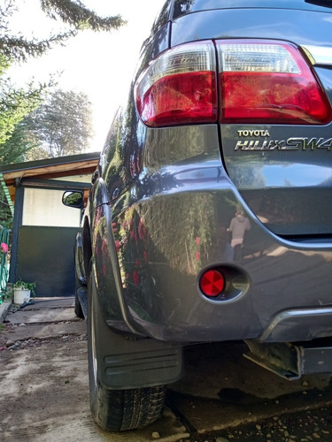 Toyota Sw4 3.0 I Srv C/cuero 4x4 (2009) 2010