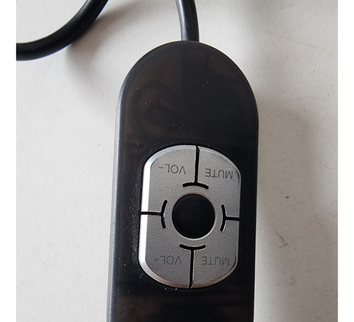 Imagen 3 de 6 de Parlante Edifier R600usb 2.1 Con Control Incorporado
