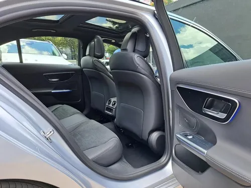 Mercedes-Benz C 350e AMG LINE TP 2.0CC
