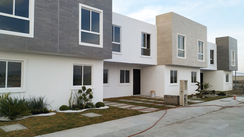 Imagen 2 de 9 de Se Vende Hermosa Casa En Fracc. Arboledas De Santa Matilde, Pachuca Hidalgo