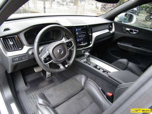 Volvo Xc60 R-desing 2000 Cc At 4x4 T