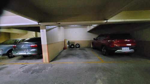 Imagen 7 de 15 de Cochera - Mart.-vias/santa Fe